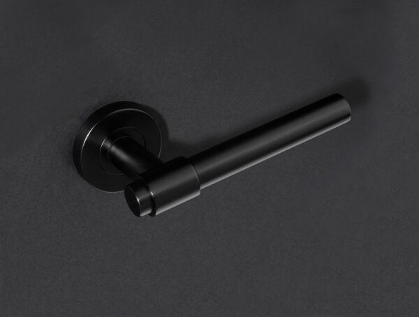 Iraty Noir PVD – Image 2